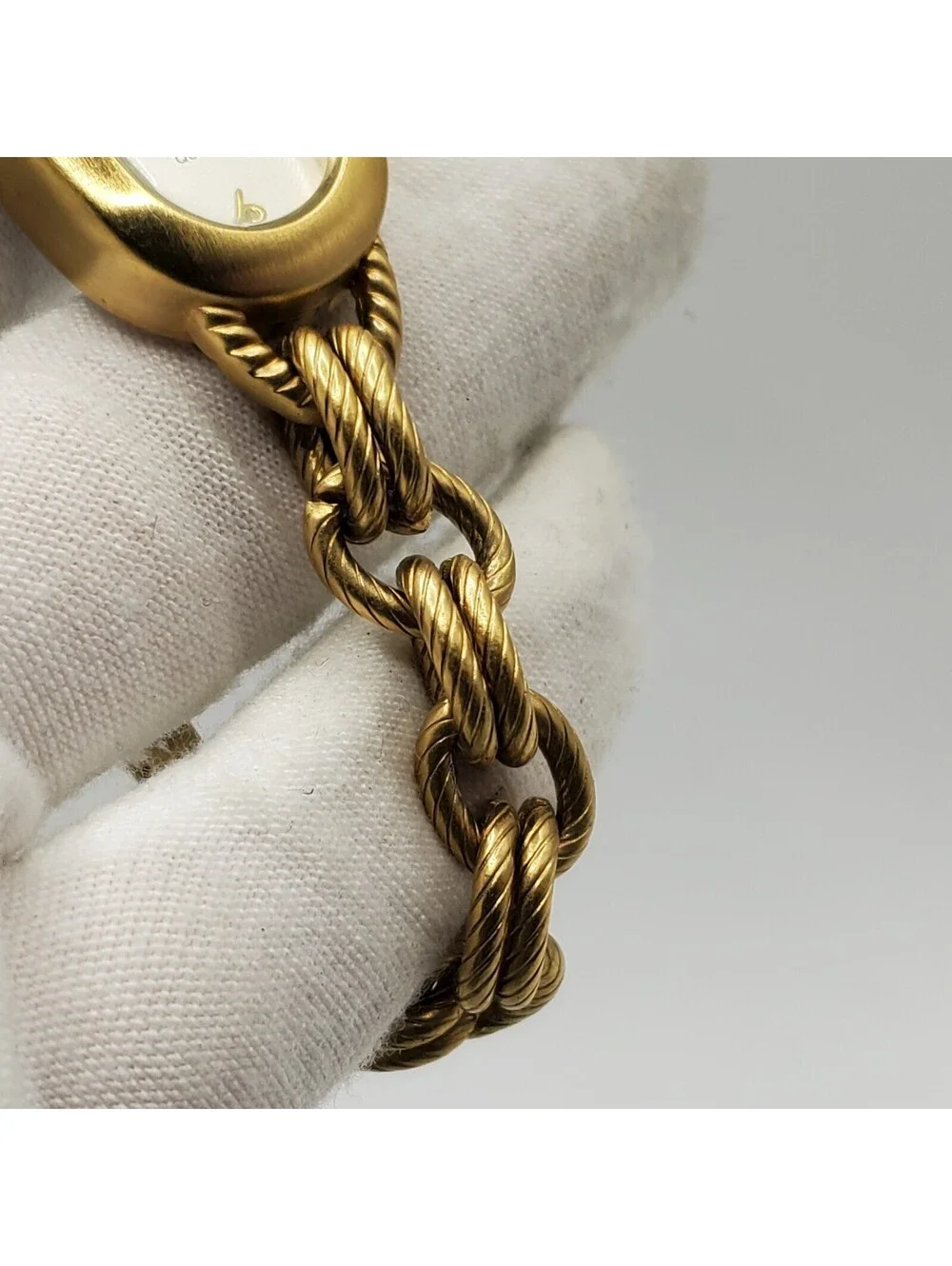Quartz Chain Link Style Band Womens Watch  Gold Tone 19mm New Battery